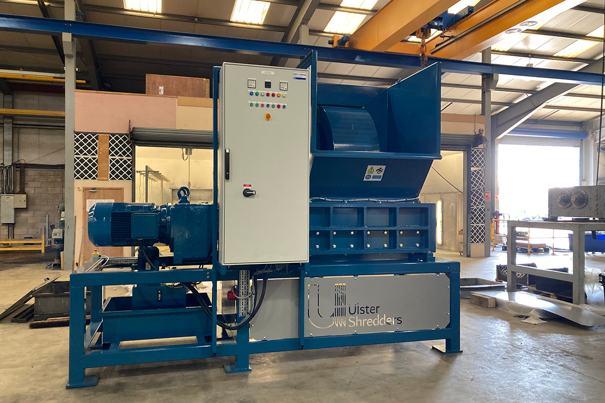 J&G Environmental's New Twin Shaft Shredder